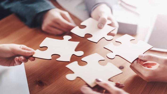 4 ways to put the customer first in your CIS implementation strategy