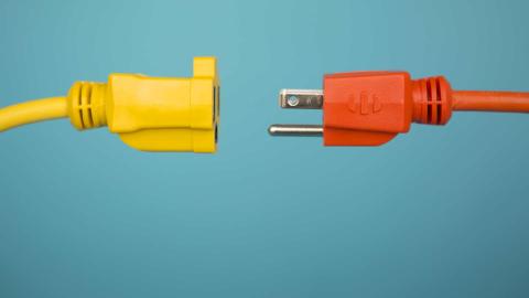 North American households waste $7 billion annually in phantom power