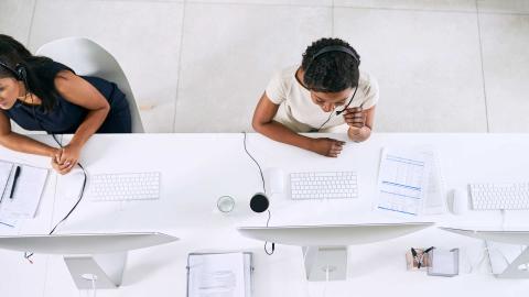 What are best practices for noting gender in customer accounts?