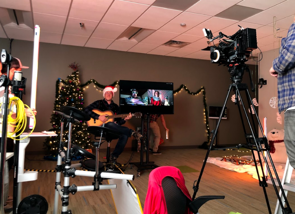 Behind the scenes of the 2019 E Source holiday card.